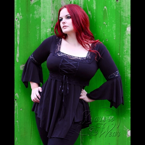 Dare to Wear Renaissance Top with Pink Lace 5X - Picture 7 of 8